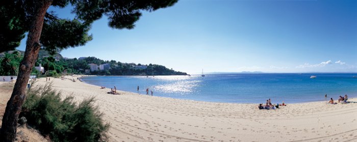 Platja d'Almadrava, Roses