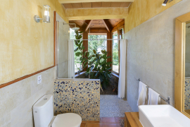 [Group 6]-PDP_6986_PDP_6988-3 images