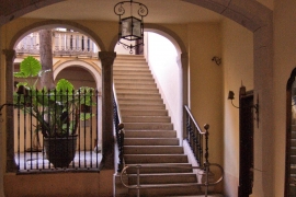 la entrada