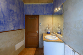 airbnb-61